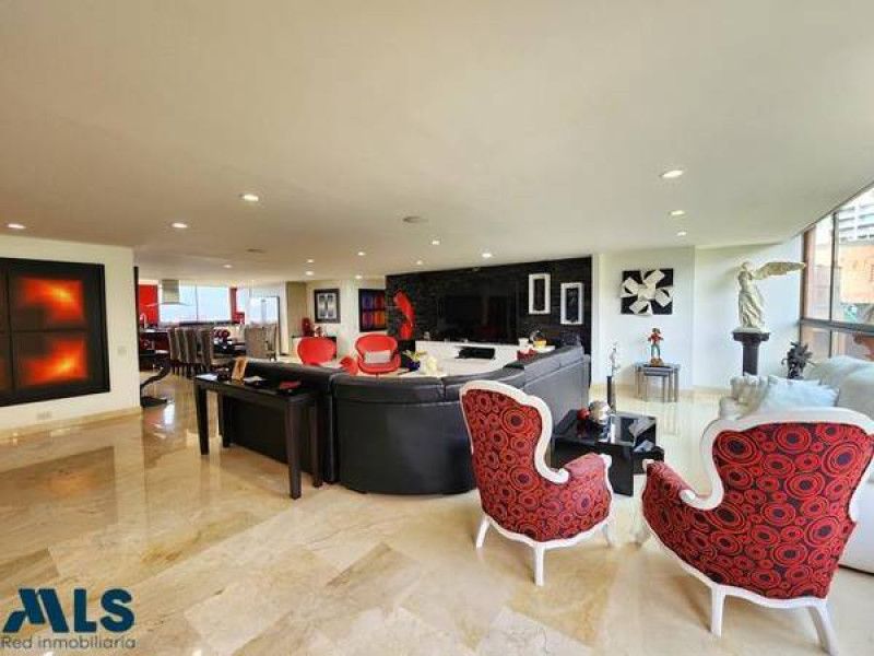 Apartamento en venta Antioquia Medellín El Tesoro 556 m2 Habitaciones 4 Baños 5 Garajes 4 Precio $3500000000