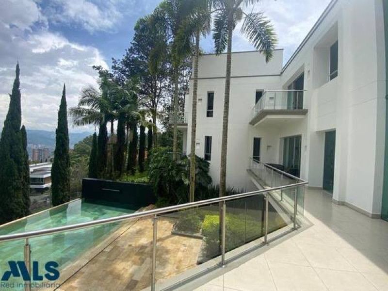 Casa en venta Antioquia Medellín Altos Del Poblado 1500 m2 Habitaciones 5 Baños 6 Garajes 6 Precio $12500000000