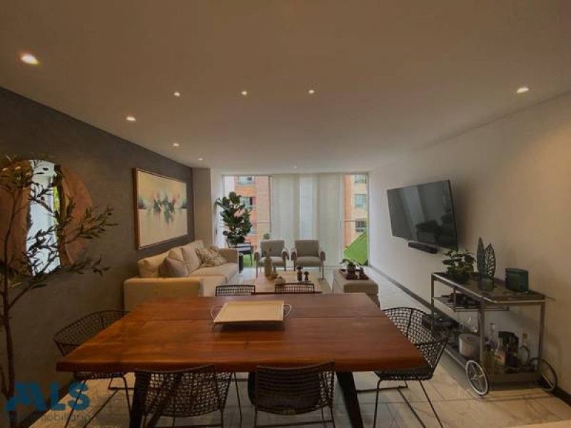 Inmuebles en Remate Apartamento en venta Antioquia Medellín Laureles 164 m2 Habitaciones 3 Baños 3 Garajes 2 Precio $1580000000