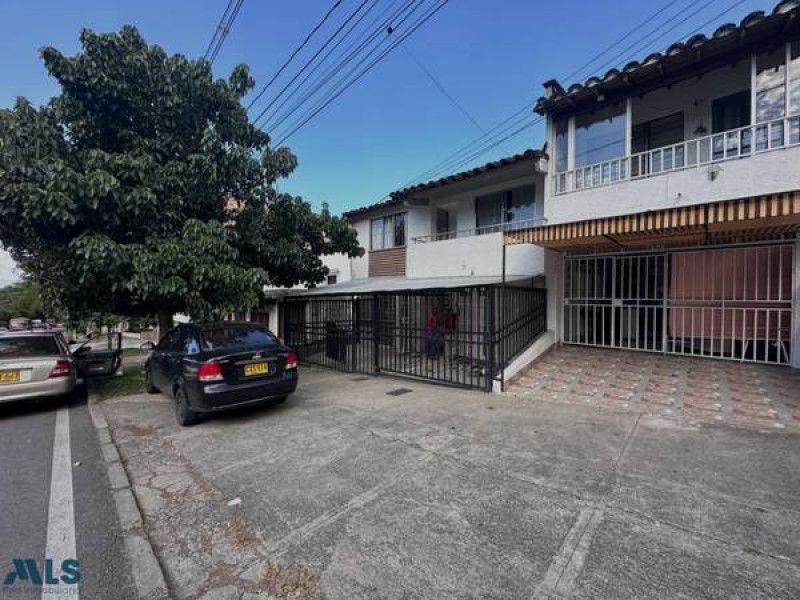 Casa en venta Antioquia Medellín Santa Monica 98 m2 Habitaciones 3 Baños 3 Garajes 0 Precio $610000000