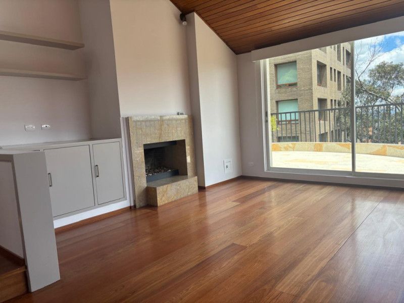 Apartamento en arriendo Cundinamarca Bogotá Las Acacias 220 m2 Habitaciones 2 Baños 3 Garajes 2 Precio $12500000
