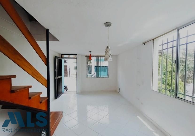 Casa en venta Antioquia Medellín Urbanizacion Rincon De La Villa 160 m2 Habitaciones 3 Baños 3 Garajes 1 Precio $520000000