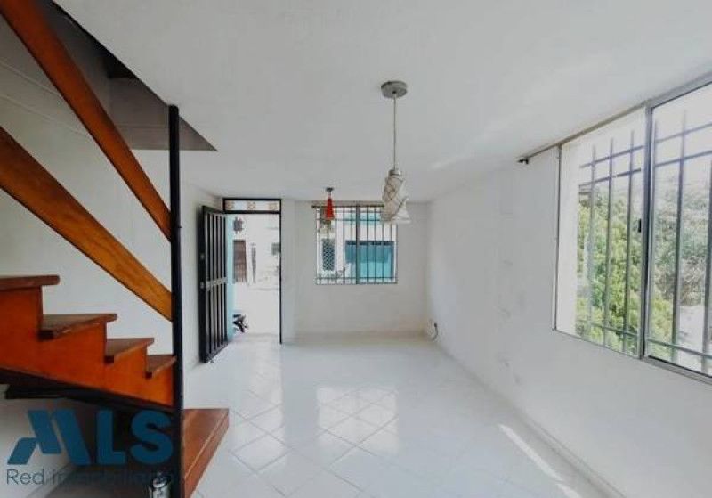 Casa en venta Antioquia Medellín Urbanizacion Rincon De La Villa 160 m2 Habitaciones 3 Baños 3 Garajes 1 Precio $535000000