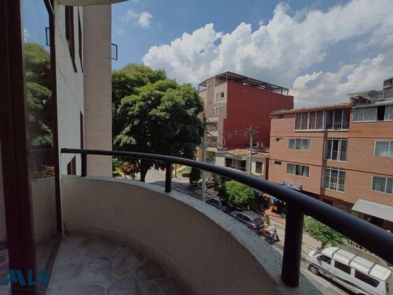 Apartamento en venta Antioquia Medellín Rosales 127 m2 Habitaciones 3 Baños 3 Garajes 1 Precio $520000000