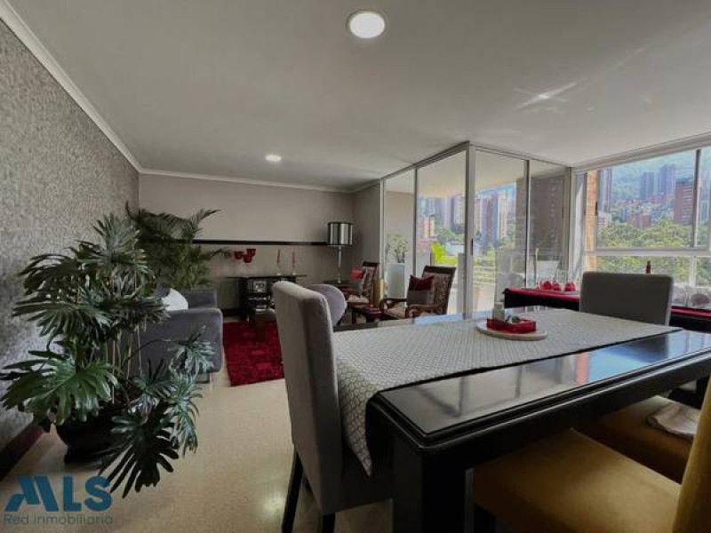 Apartamento en venta Antioquia Medellín La Florida 153 m2 Habitaciones 3 Baños 3 Garajes 1 Precio $1065000000