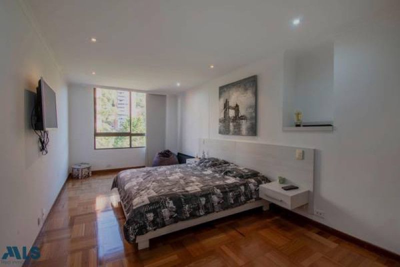 Apartamento en venta Antioquia Medellín El Tesoro 556 m2 Habitaciones 4 Baños 4 Garajes 5 Precio $2600000000