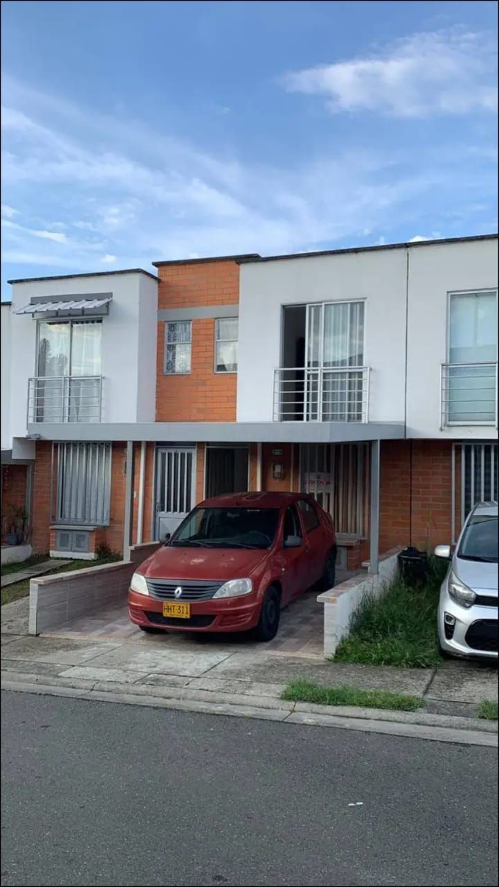 Casa en venta Risaralda Pereira Villa De La Paz 70 m2 Habitaciones 3 Baños 2 Garajes 1 Precio $290000000