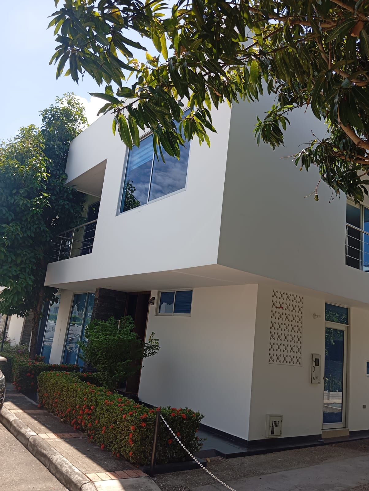 Casa en venta Cundinamarca Girardot Ub Balcones De Casaloma 270 m2 Habitaciones 3 Baños 3 Garajes 2 Precio $800000000