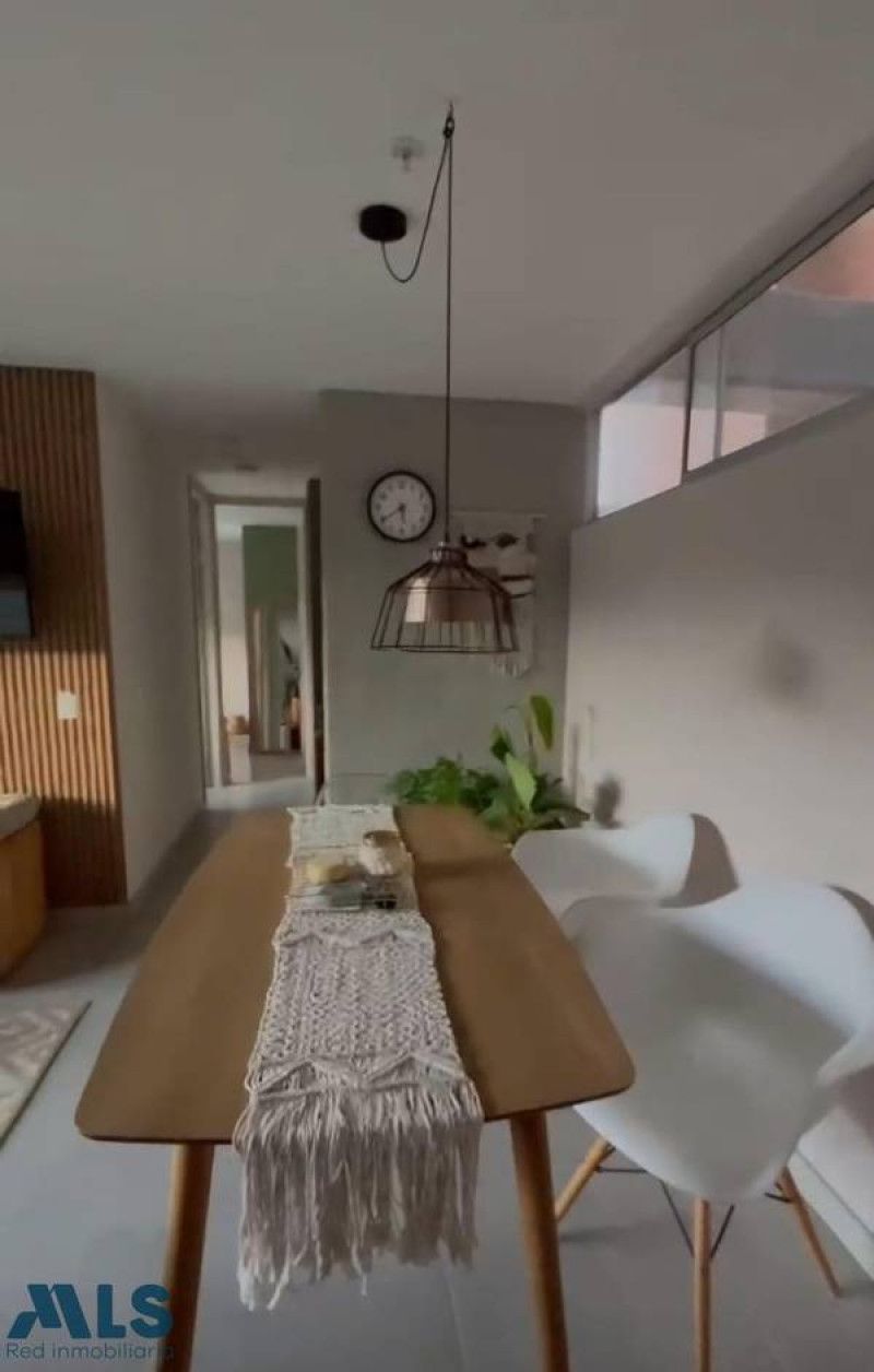 Apartamento en venta Antioquia Medellín Santa Rosa De Lima 62 m2 Habitaciones 2 Baños 2 Garajes 1 Precio $420000000