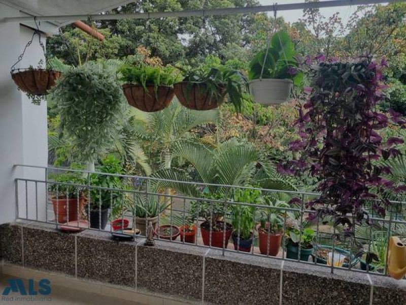 Apartamento en venta Antioquia Medellín Miranda 86 m2 Habitaciones 3 Baños 2 Garajes 0 Precio $298000000