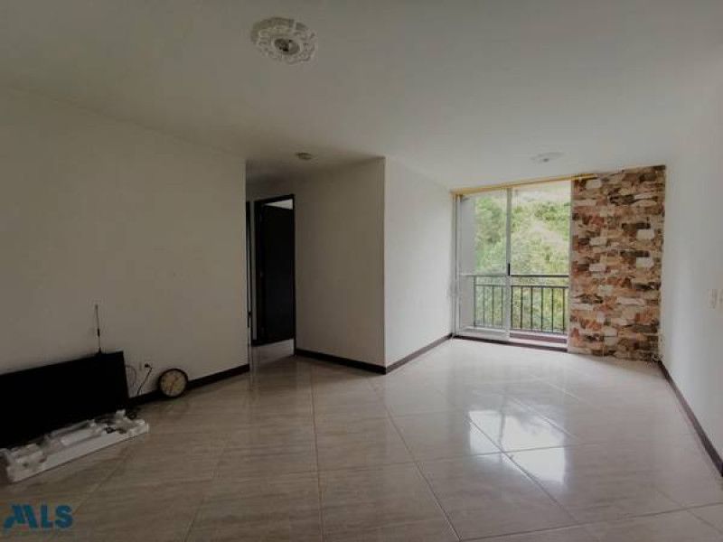 Apartamento en venta Antioquia Medellín Ferreni 51 m2 Habitaciones 3 Baños 2 Garajes 1 Precio $345000000