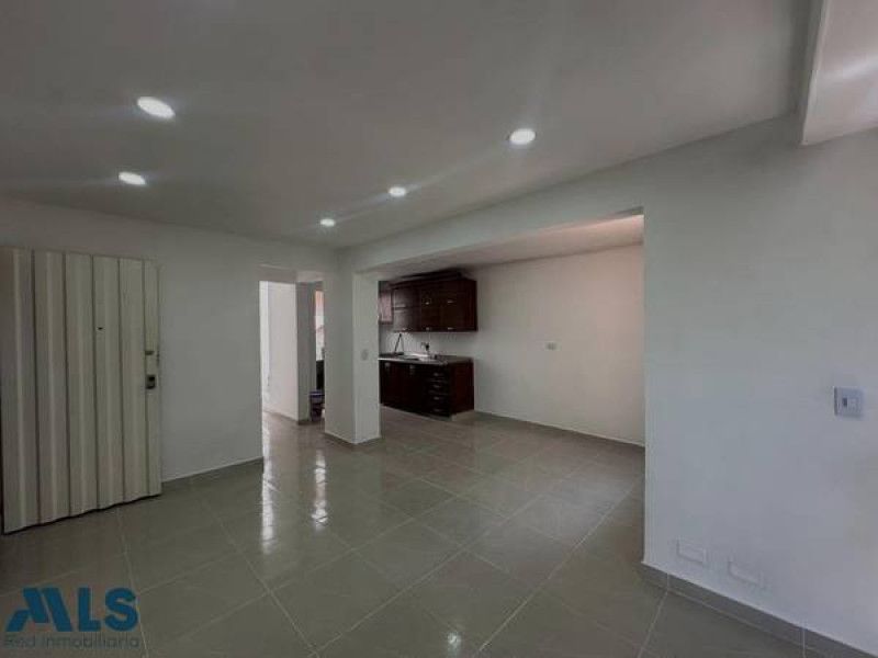 Casa en venta Antioquia Medellín Aures No1 105 m2 Habitaciones 4 Baños 2 Garajes 0 Precio $300000000