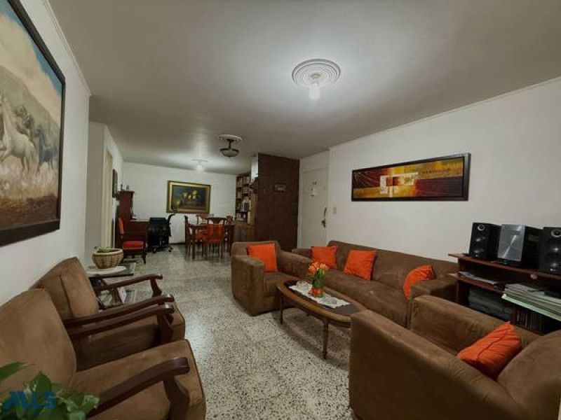 Apartamento en venta Antioquia Medellín Cuarta Brigada 112 m2 Habitaciones 3 Baños 2 Garajes 1 Precio $480000000