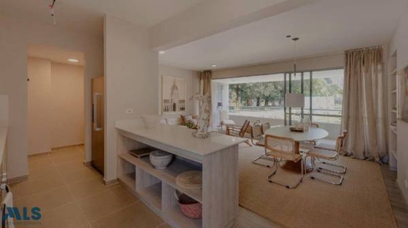 Apartamento en venta Antioquia Medellín Simesa 138 m2 Habitaciones 2 Baños 2 Garajes 2 Precio $1320000000