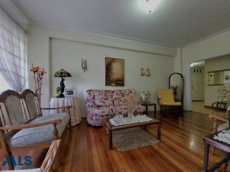 Apartamento en venta Antioquia Medellín La Candelaria 129 m2 Habitaciones 3 Baños 2 Garajes 0 Precio $430000000