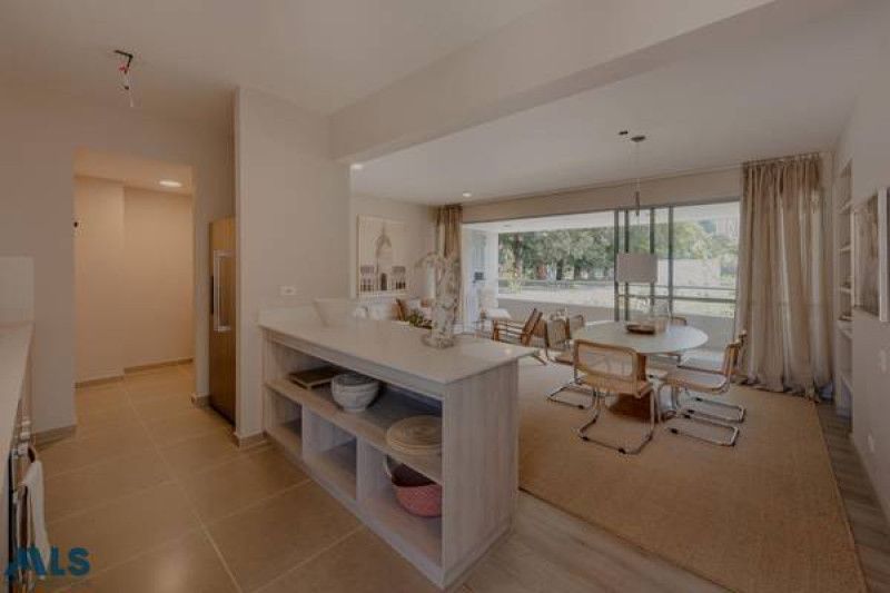 Apartamento en venta Antioquia Medellín Simesa 94 m2 Habitaciones 2 Baños 2 Garajes 2 Precio $950000000