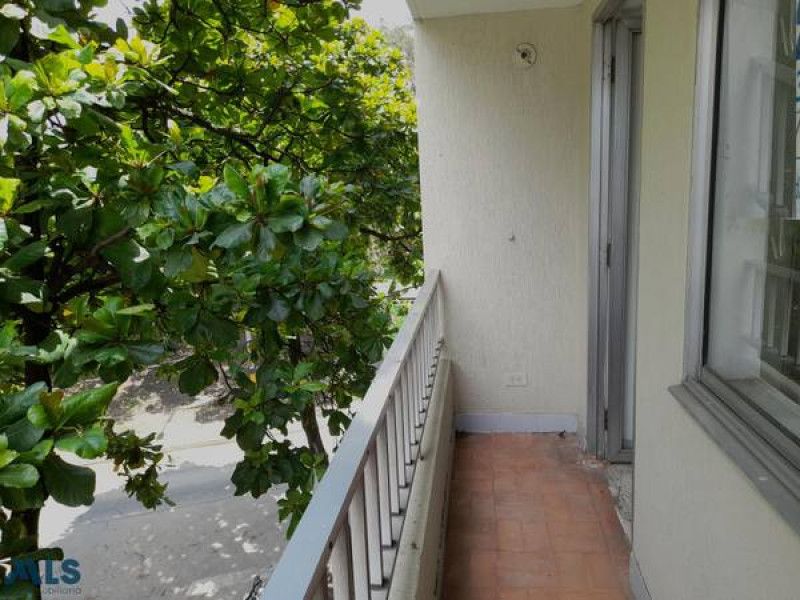 Apartamento en venta Antioquia Medellín Cristo Rey 63 m2 Habitaciones 2 Baños 1 Garajes 0 Precio $260000000