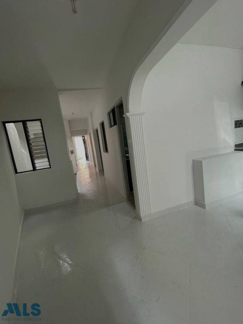 Casa en venta Antioquia Medellín Loreto 98 m2 Habitaciones 3 Baños 1 Garajes 0 Precio $350000000