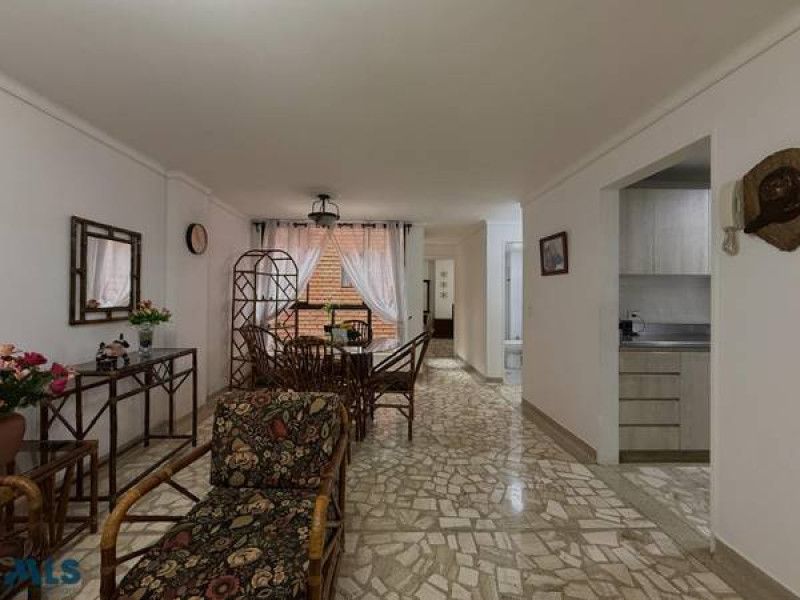 Apartamento en venta Antioquia Medellín Simon Bolivar 88 m2 Habitaciones 3 Baños 2 Garajes 1 Precio $625000000