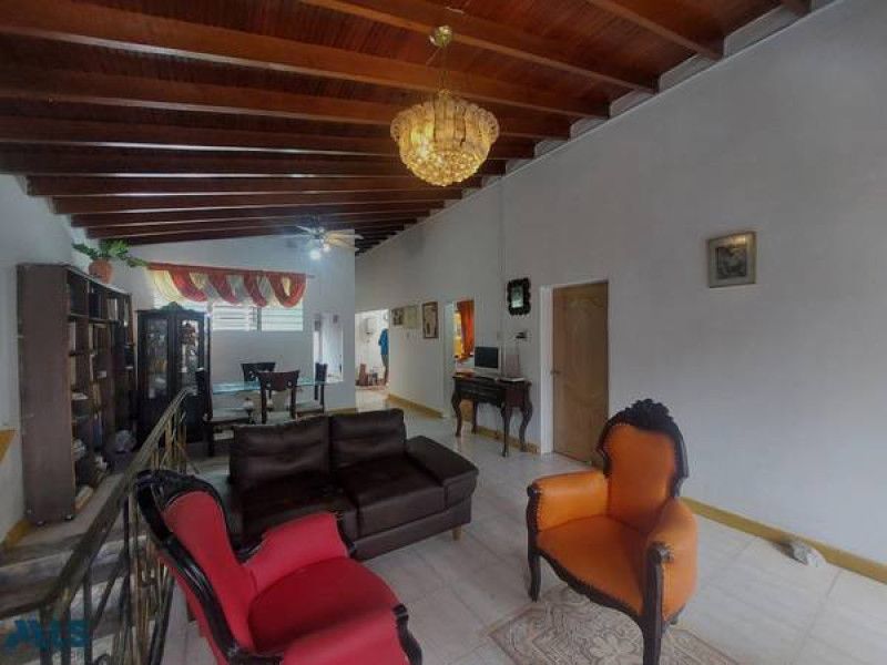 Casa en venta Antioquia Medellín Santa Fe 135 m2 Habitaciones 4 Baños 1 Garajes 0 Precio $490000000