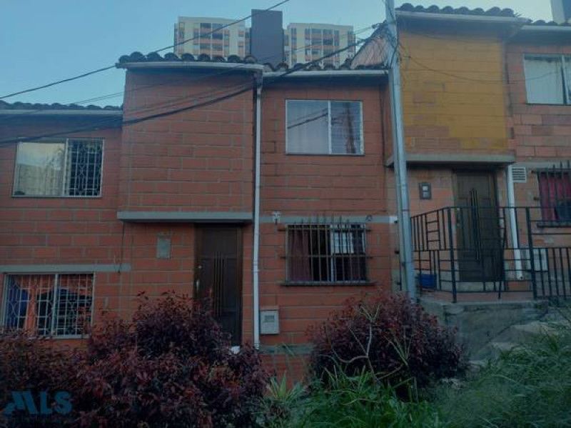 Casa en venta Antioquia Medellín Cucaracho 66 m2 Habitaciones 3 Baños 1 Garajes 0 Precio $265000000