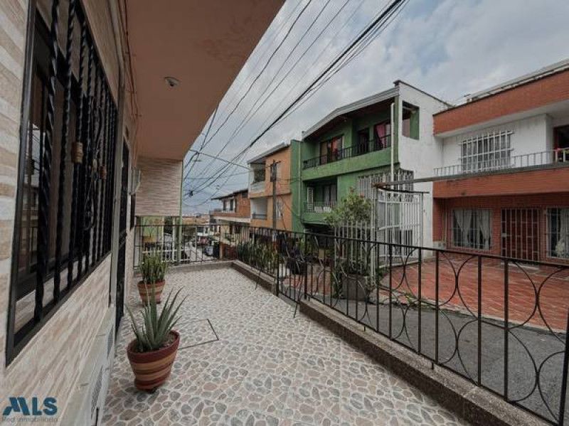 Casa en venta Antioquia Medellín Pedregal 72 m2 Habitaciones 3 Baños 1 Garajes 0 Precio $260000000