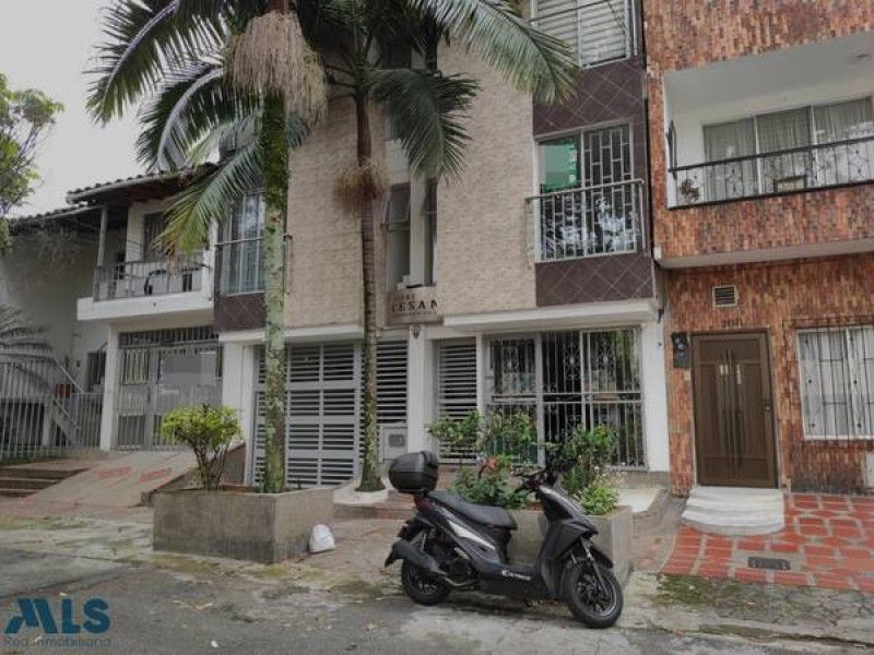 Apartamento en venta Antioquia Medellín Los Alpes 8330 m2 Habitaciones 2 Baños 2 Garajes 1 Precio $480000000