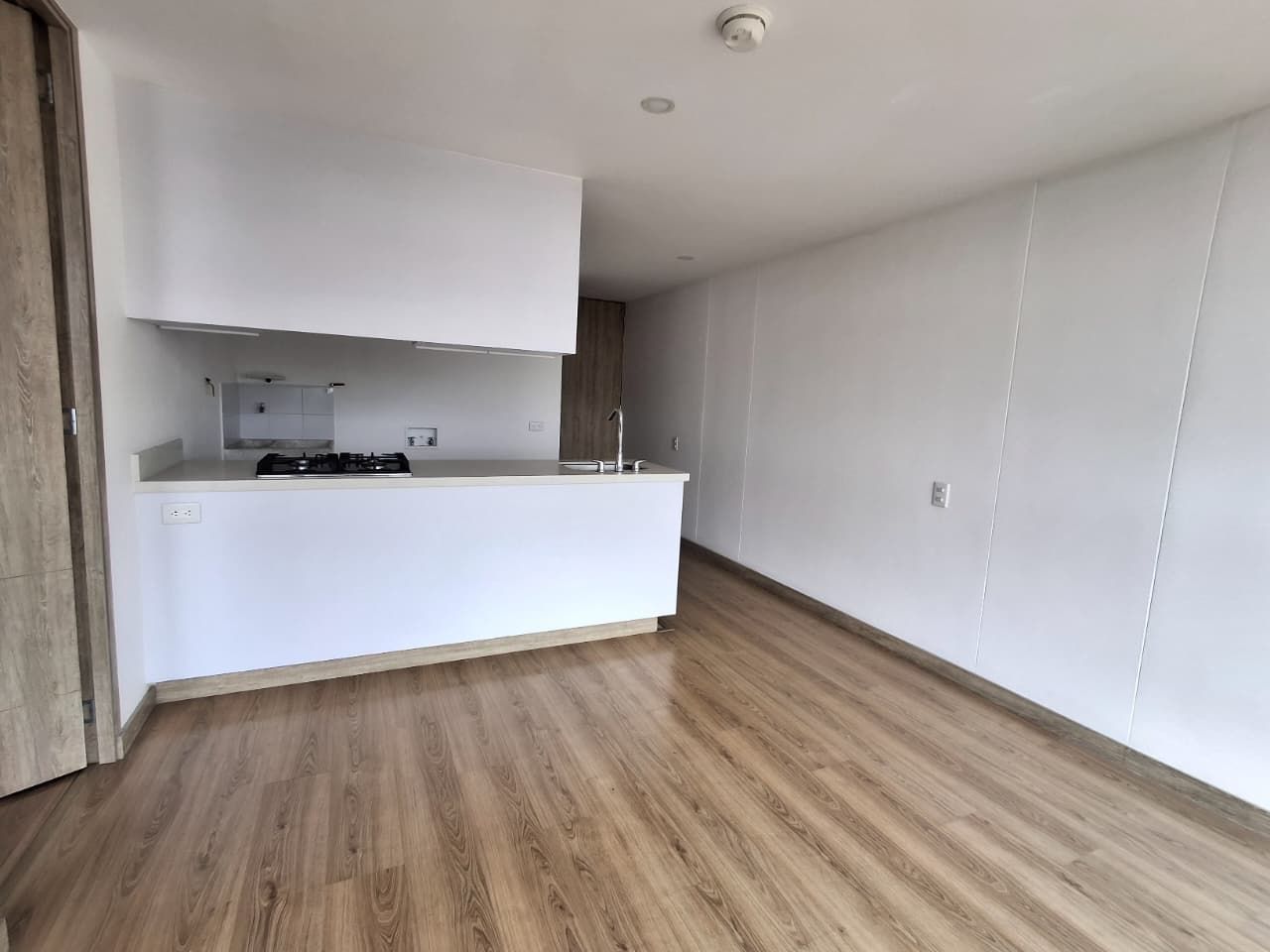 Apartamento en arriendo Antioquia Marinilla Marinilla 43 m2 Habitaciones 1 Baños 2 Garajes 1 Precio $1400000