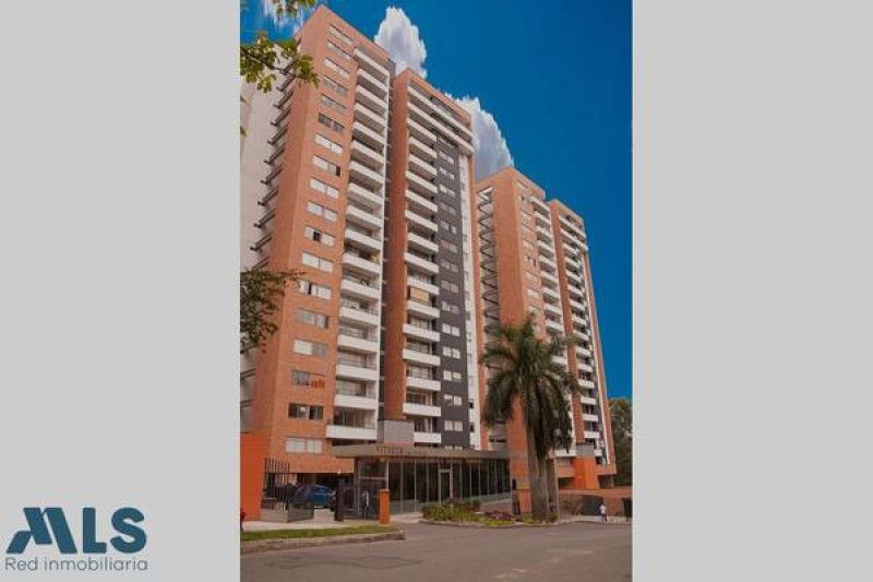 Apartamento en venta Antioquia Medellín Urbanizacion Cedros De La Colina 107 m2 Habitaciones 3 Baños 2 Garajes 2 Precio $900000000