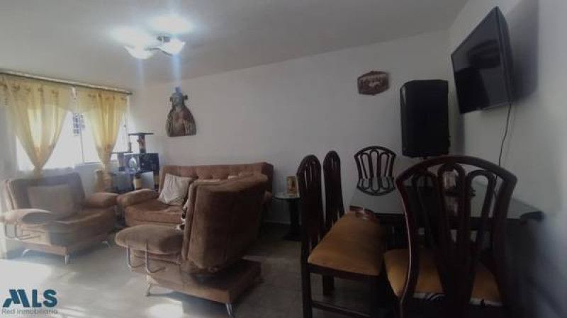 Casa en venta Antioquia Medellín Cucaracho 72 m2 Habitaciones 4 Baños 2 Garajes 1 Precio $275000000