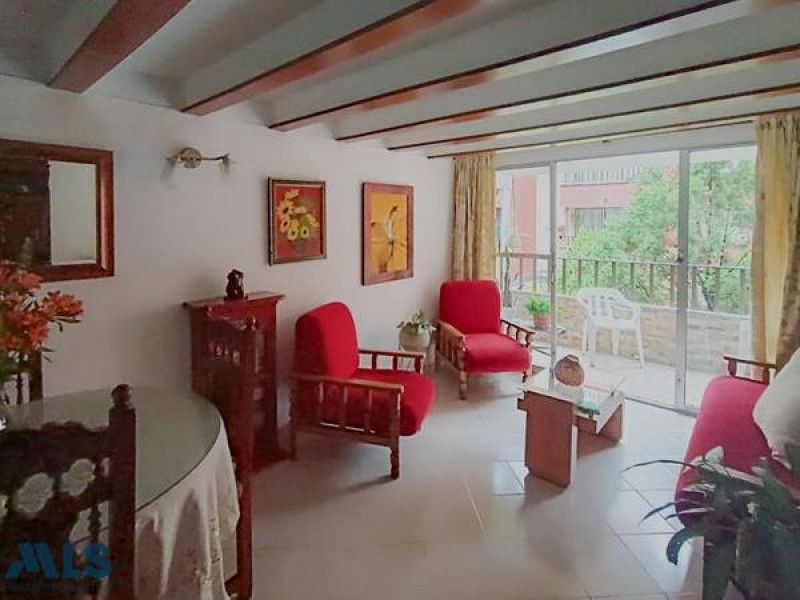 Apartamento en venta Antioquia Medellín San Javier No1 98 m2 Habitaciones 5 Baños 2 Garajes 1 Precio $400000000