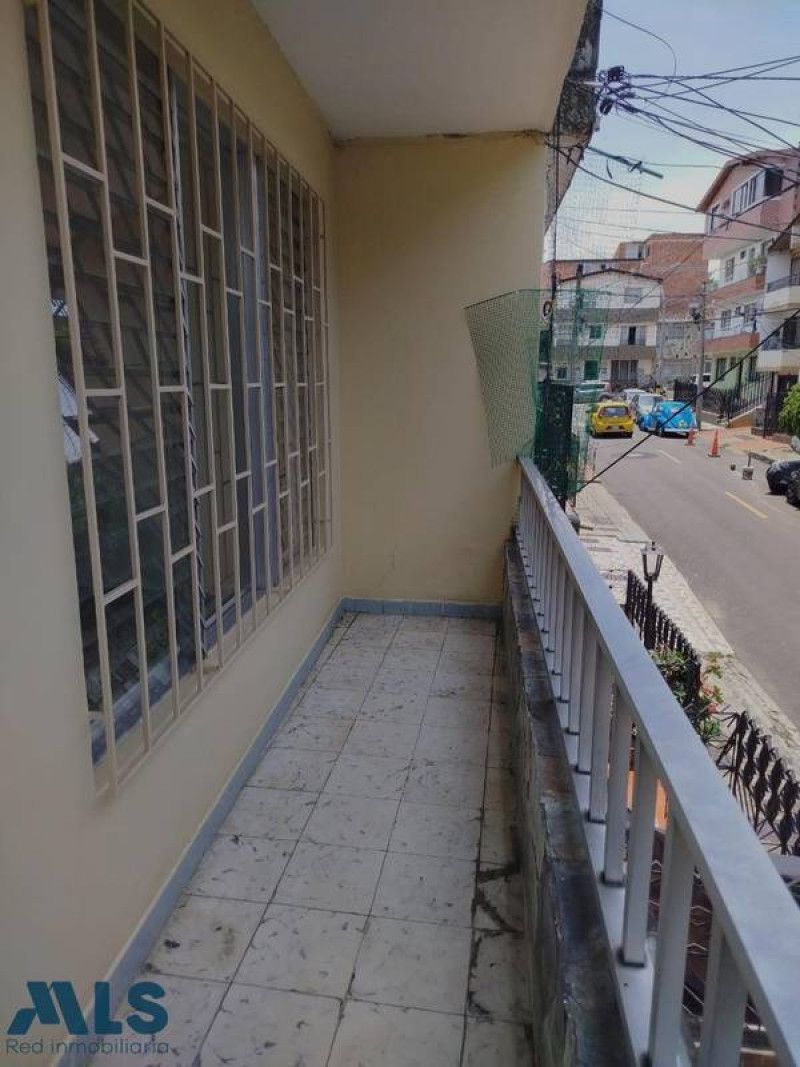 Inmuebles en Remate Casa en venta Antioquia Medellín San Bernardo 9596 m2 Habitaciones 3 Baños 2 Garajes 0 Precio $580000000