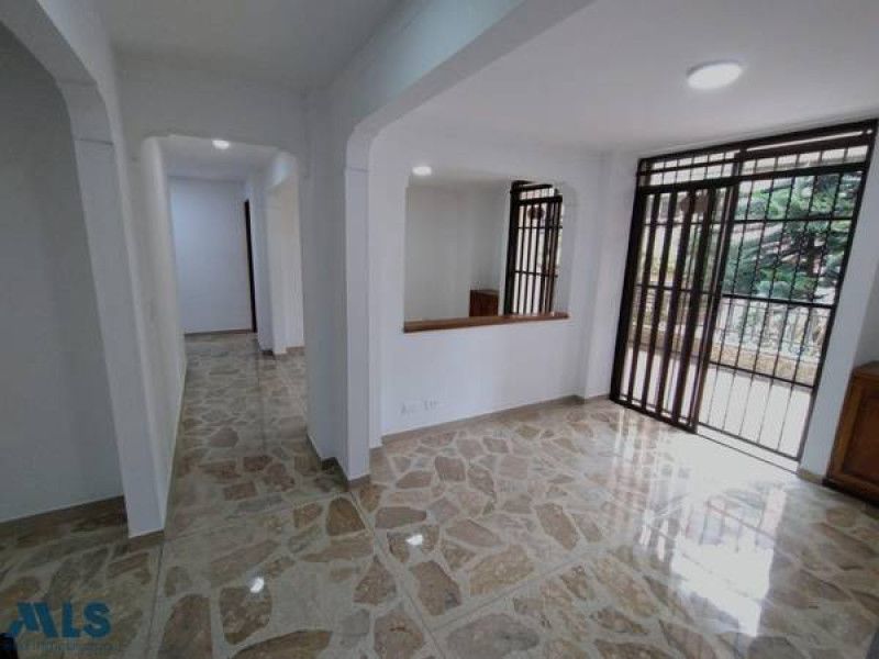 Apartamento en venta Antioquia Medellín Rosales 170 m2 Habitaciones 3 Baños 2 Garajes 1 Precio $850000000