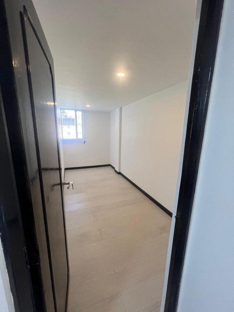Apartamento en venta Cundinamarca Bogotá La Chucua 59 m2 Habitaciones 3 Baños 1 Garajes 0 Precio $215000000