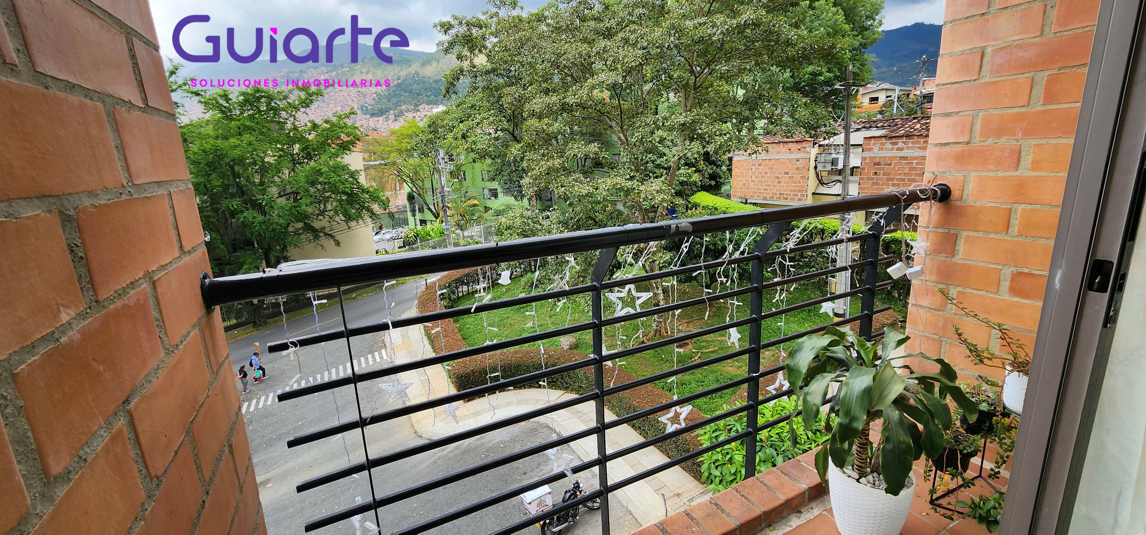 Apartaestudio en venta Antioquia Medellín Cataluña 38 m2 Habitaciones 1 Baños 1 Garajes 1 Precio $252000000