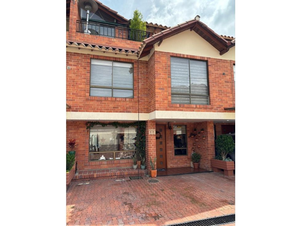 Casa en venta Cundinamarca Cota Cota 174 m2 Habitaciones 3 Baños 4 Garajes 2 Precio $620000000