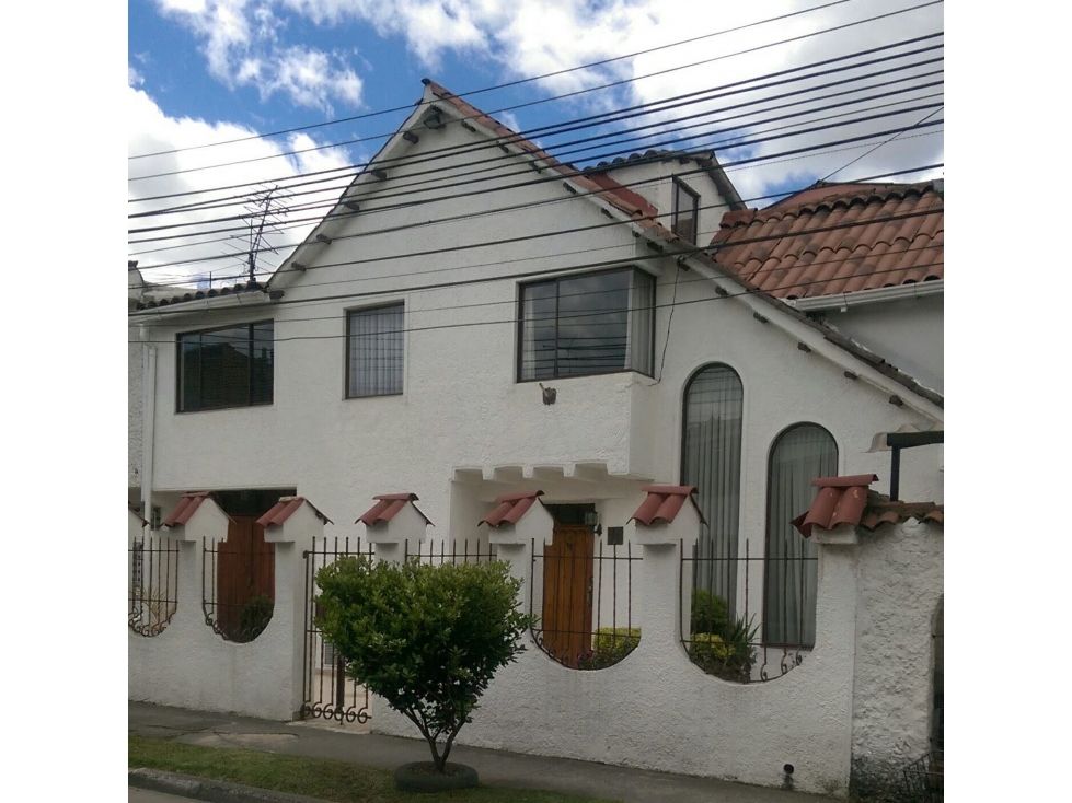 Casa en venta Cundinamarca Bogotá Bogotá 137 m2 Habitaciones 3 Baños 2 Garajes 2 Precio $1000000000