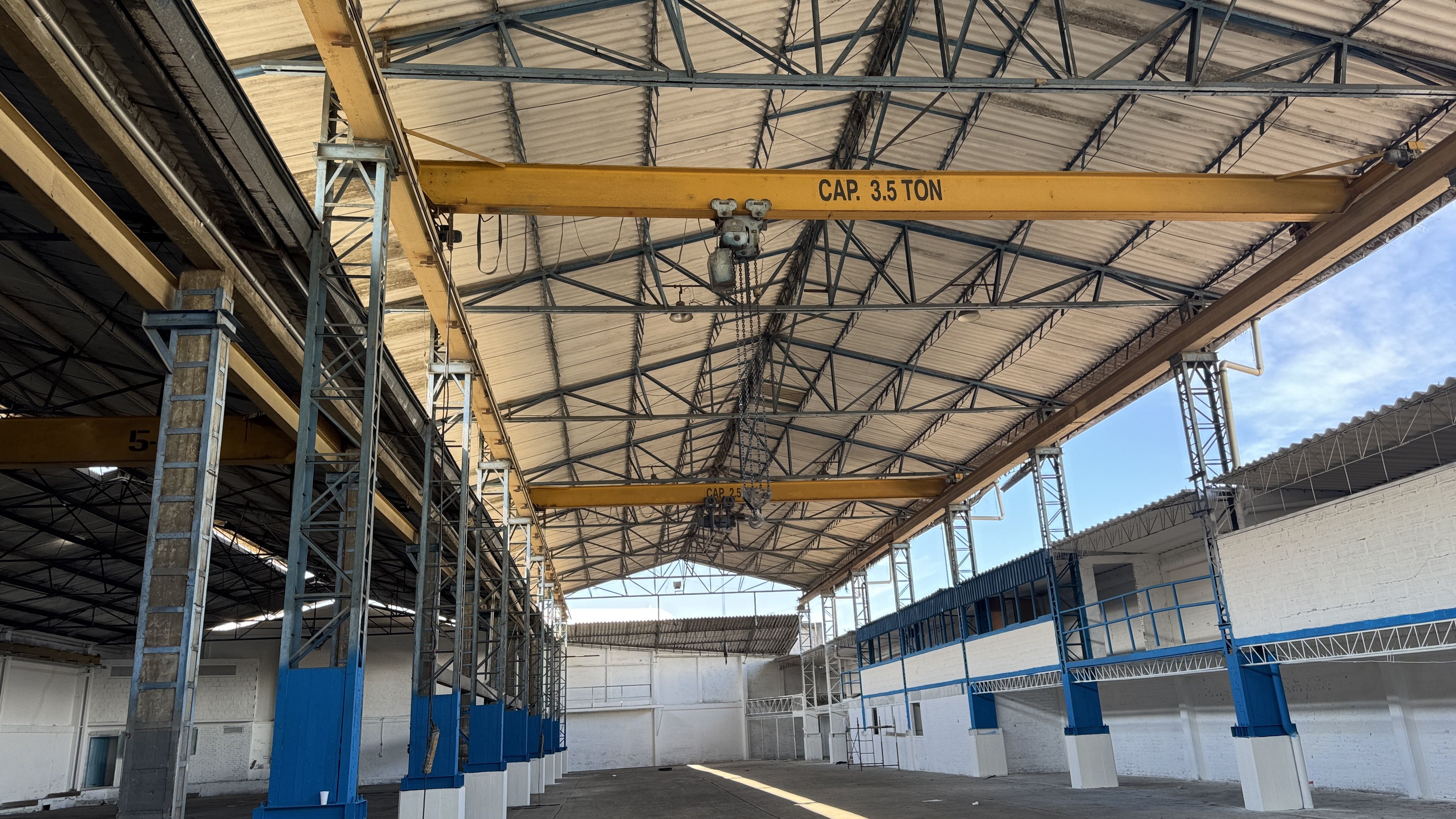 Bodega en arriendo Valle Del Cauca Yumbo Zona Industrial 2777 m2 Habitaciones 0 Baños 4 Garajes 6 Precio $38000000