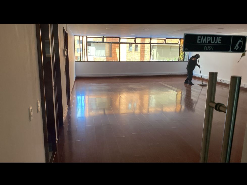 Oficina en arriendo Cundinamarca Bogotá Chico Norte Et Iii - Edif Chico 95 51 130 m2 Habitaciones 0 Baños 3 Garajes 2 Precio $6020000