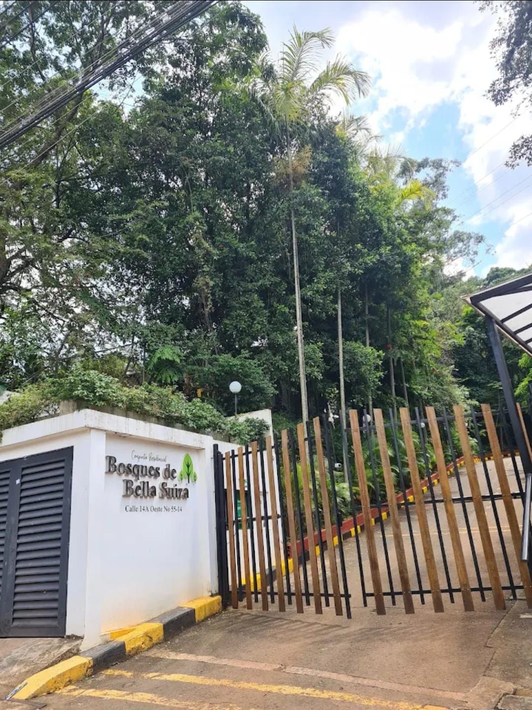 Apartamento en arriendo Valle Del Cauca Cali Sector La Luisa Bella Suiza 91 m2 Habitaciones 3 Baños 2 Garajes 2 Precio $2500000