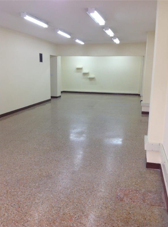 Local en arriendo Valle Del Cauca Cali 3 De Julio 150 m2 Habitaciones 0 Baños 2 Garajes 3 Precio $5400000