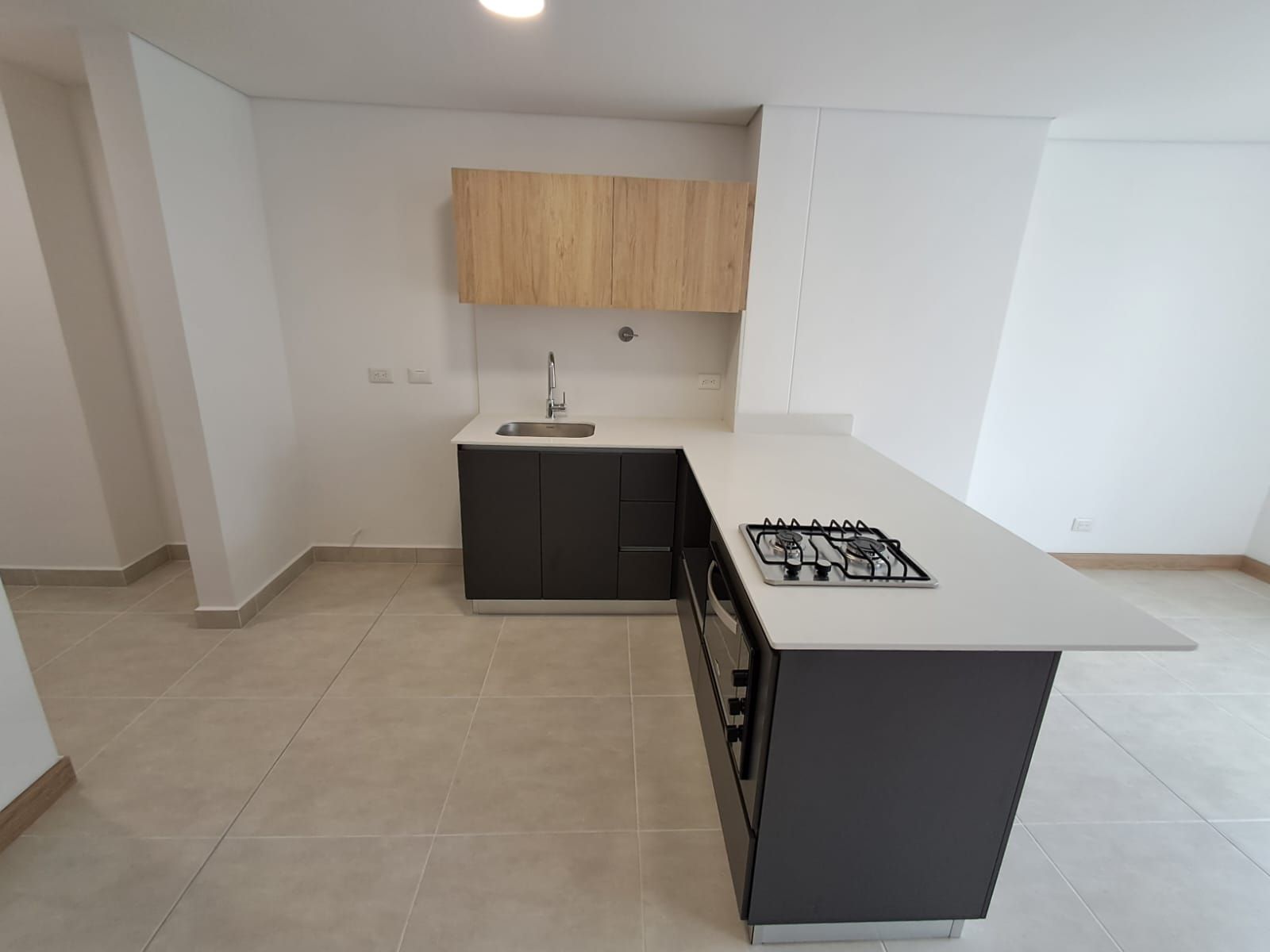 Apartamento en arriendo Antioquia Medellín Simesa 52 m2 Habitaciones 1 Baños 2 Garajes 1 Precio $3200000