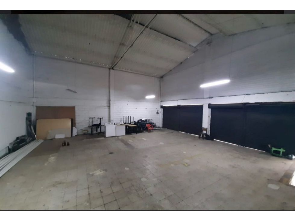Bodega en venta Antioquia Itagüí San Fernando 470 m2 Habitaciones 0 Baños 3 Garajes 4 Precio $4500000000