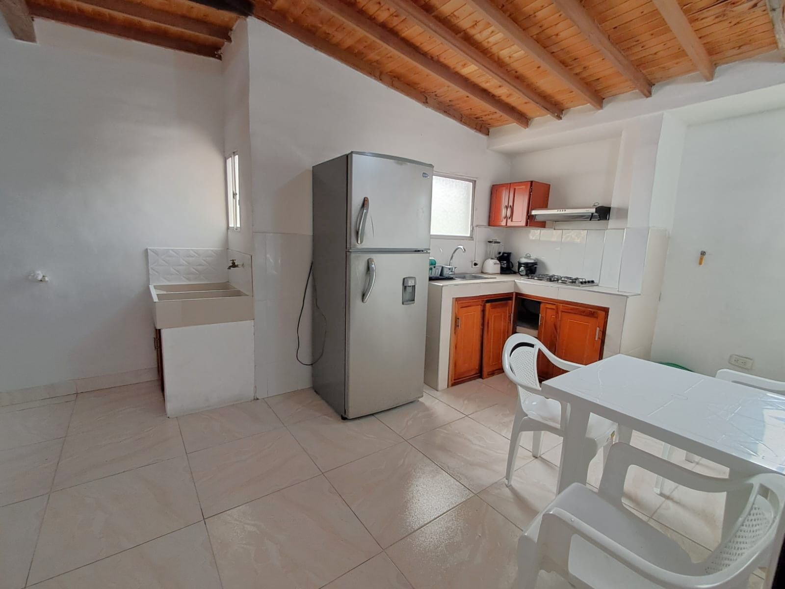 Apartamento en arriendo Antioquia Medellín Rosales 20 m2 Habitaciones 1 Baños 1 Garajes 0 Precio $1500000