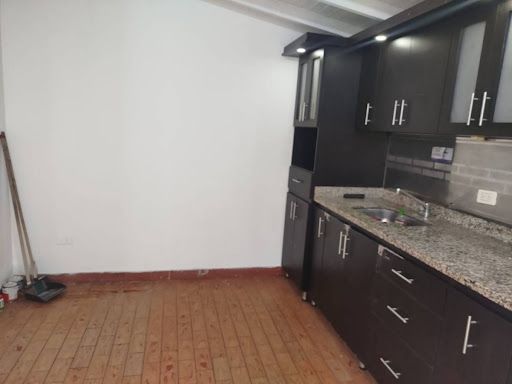 Casa en arriendo Antioquia Medellín La Floresta 113 m2 Habitaciones 5 Baños 2 Garajes 0 Precio $2500000