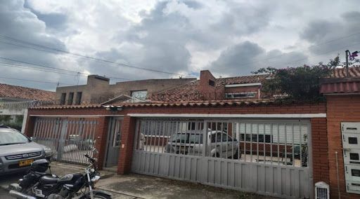 Apartamento en arriendo Cundinamarca Bogotá Mónaco 100 m2 Habitaciones 3 Baños 3 Garajes 1 Precio $2900000