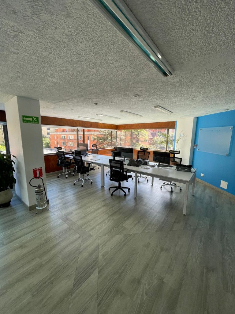 Oficina en venta Cundinamarca Bogotá Bellavista 263 m2 Habitaciones 0 Baños 5 Garajes 2 Precio $2500000000