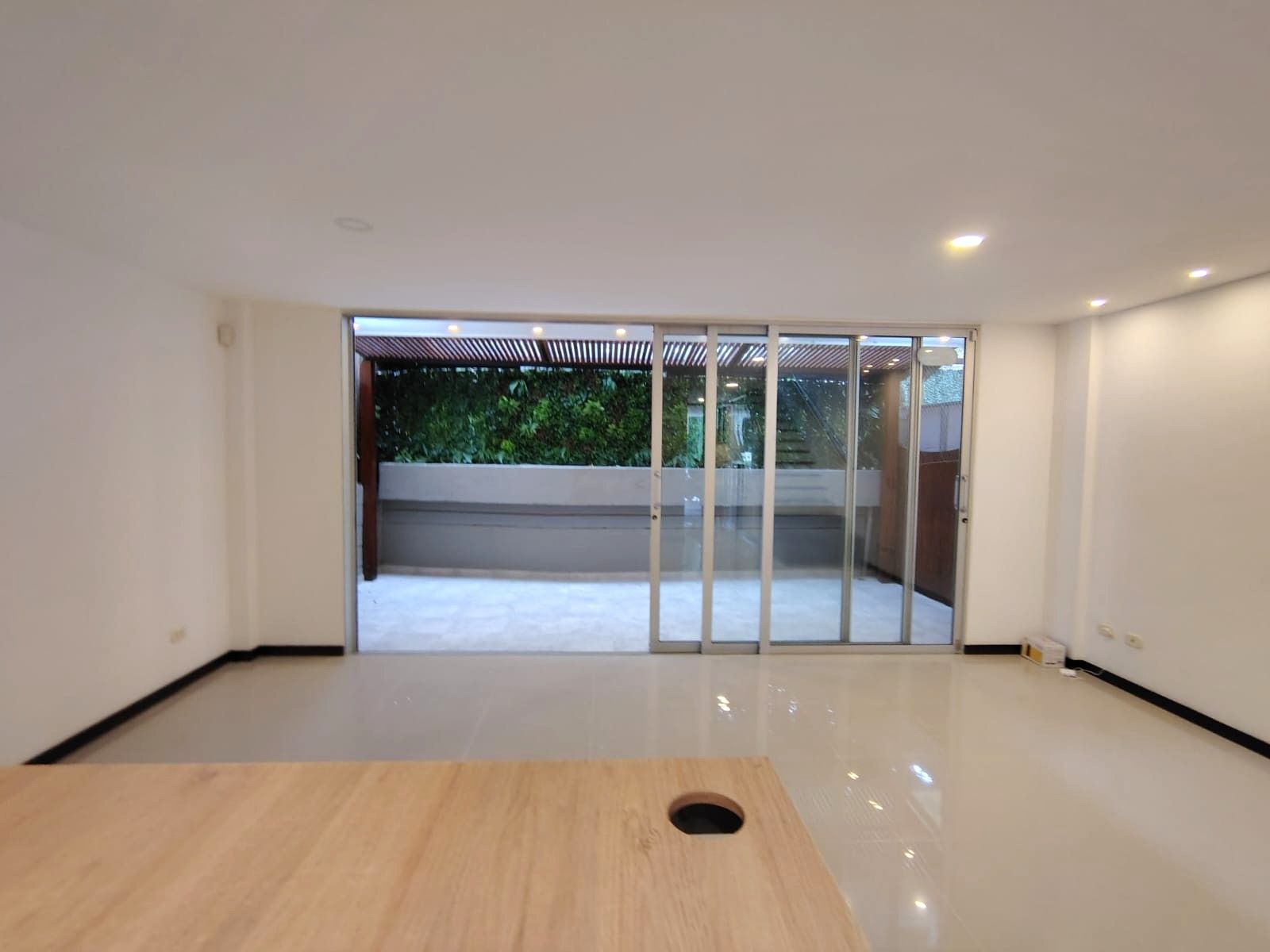 Casa en arriendo Antioquia Envigado Loma Del Atravesado 158 m2 Habitaciones 3 Baños 4 Garajes 4 Precio $7500000