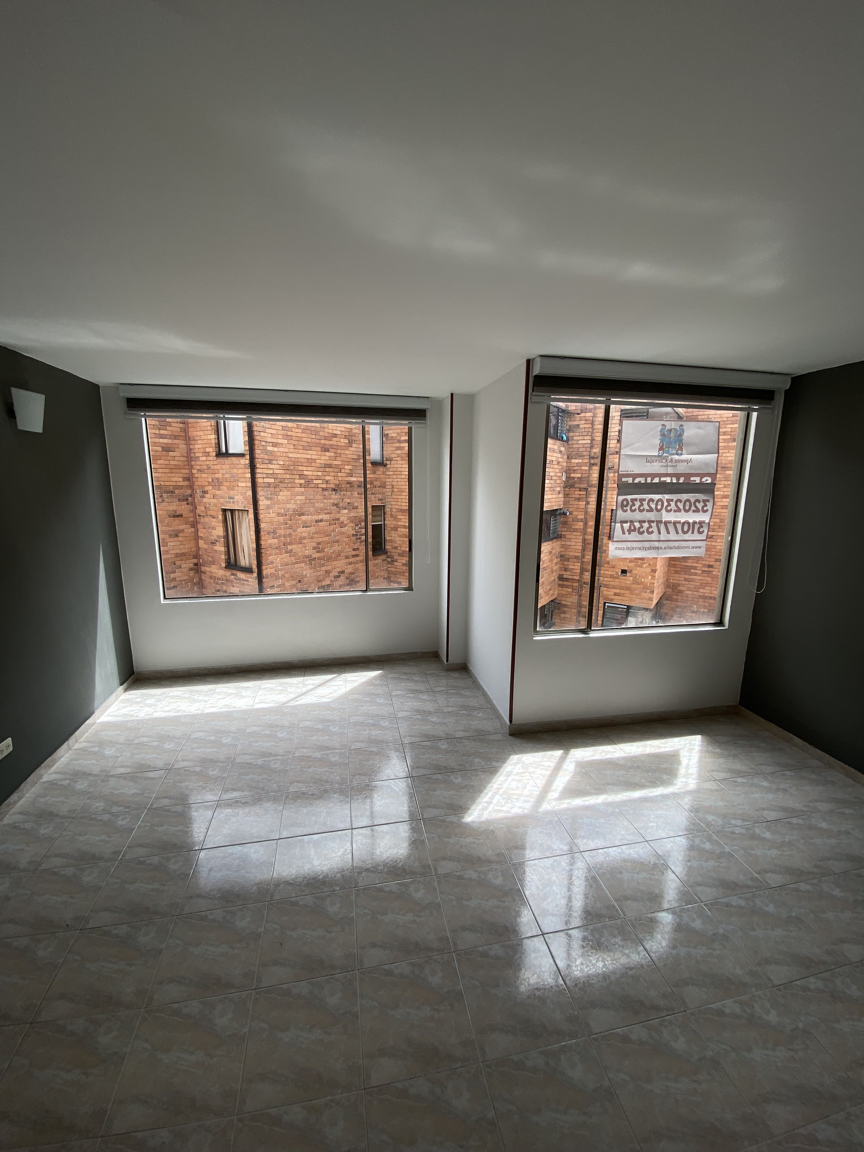 Apartamento en arriendo Cundinamarca Bogotá Cjr Condado De Iberia Iii 58 m2 Habitaciones 3 Baños 2 Garajes 1 Precio $2528900