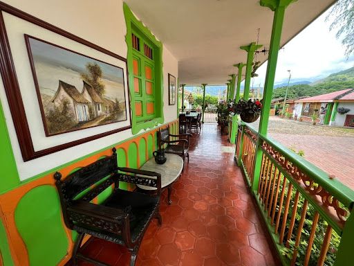 Casa Campestre en venta Risaralda Pereira Pereira 2200 m2 Habitaciones 18 Baños 20 Garajes 14 Precio $2350000000